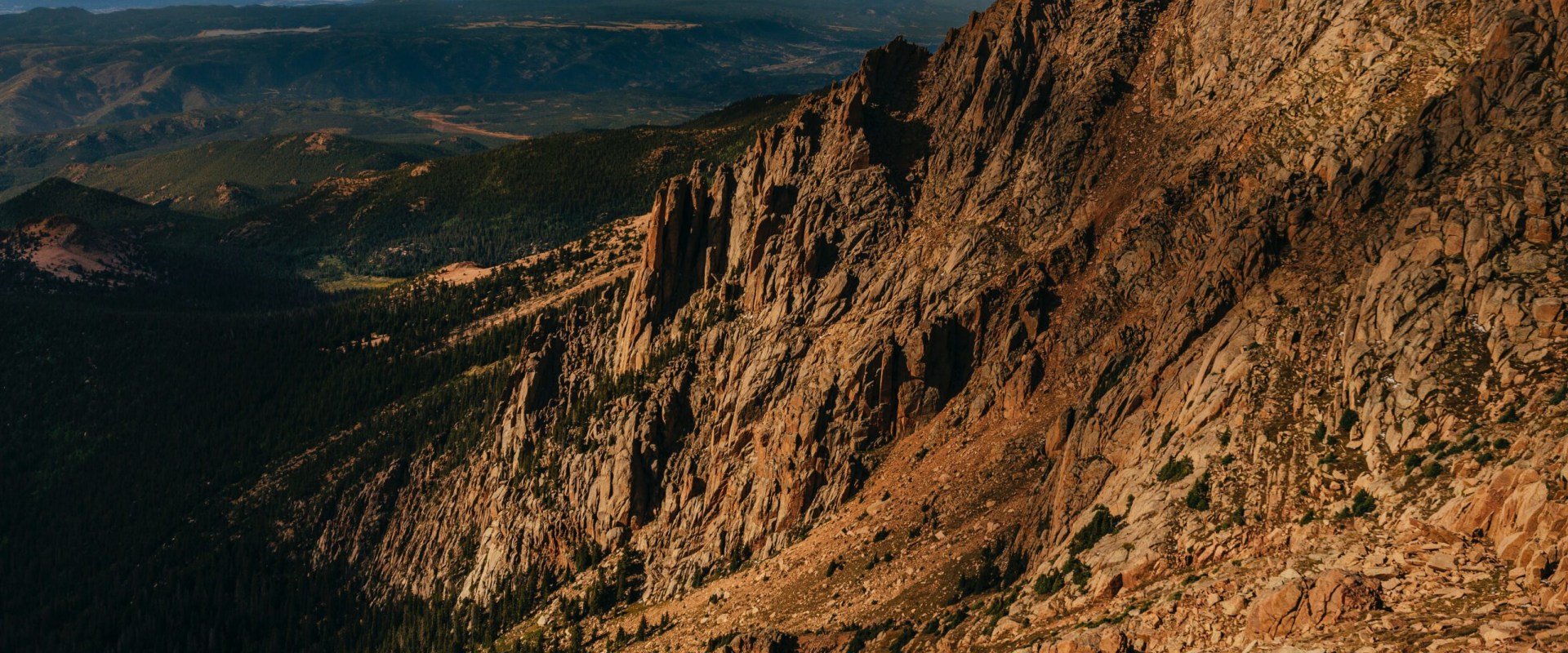 Exploring the Beauty of Barr Trail to Pikes Peak: A Must-Do for Outdoor Enthusiasts